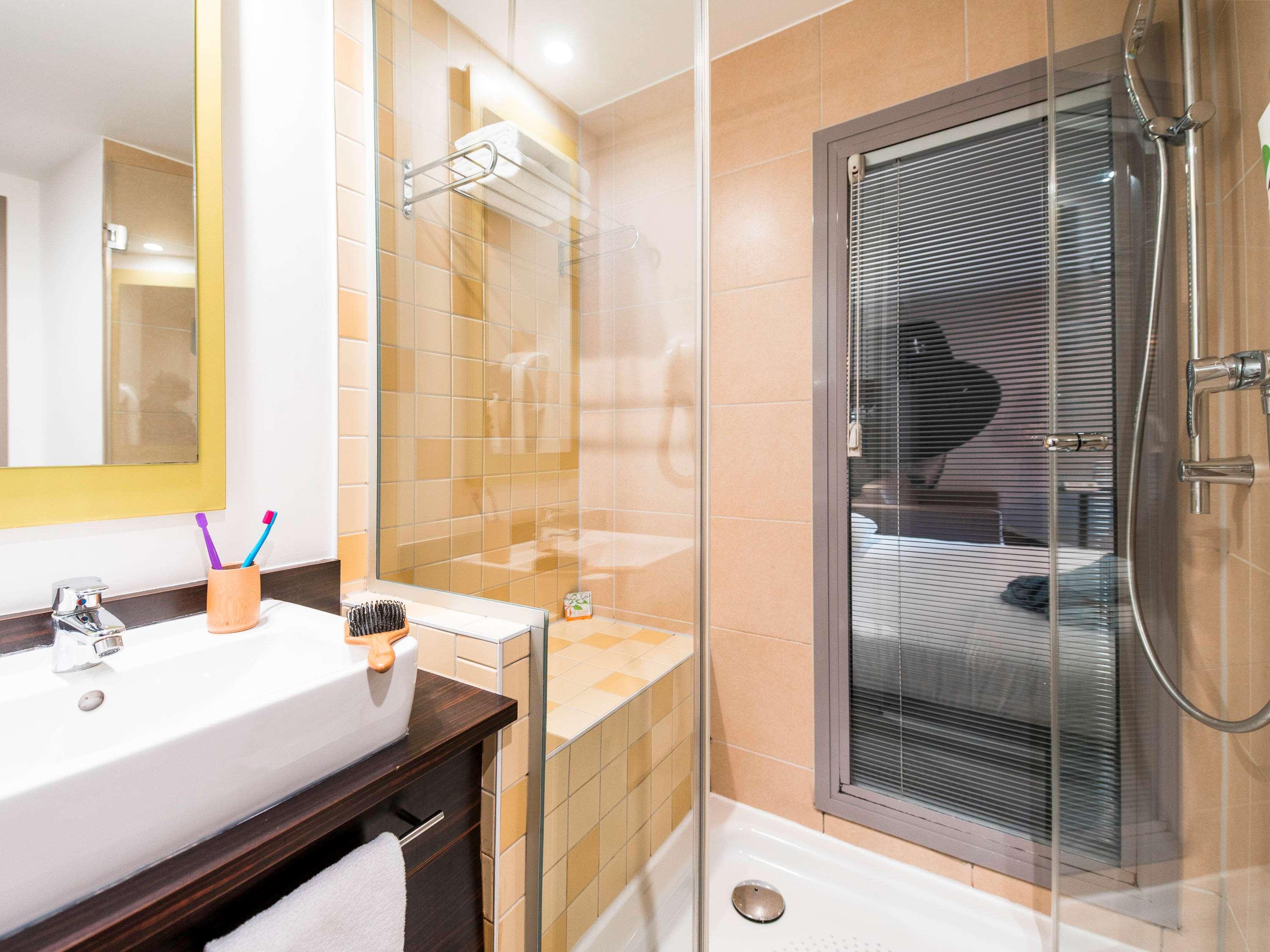 Ibis Styles Centre Port 3* Nice